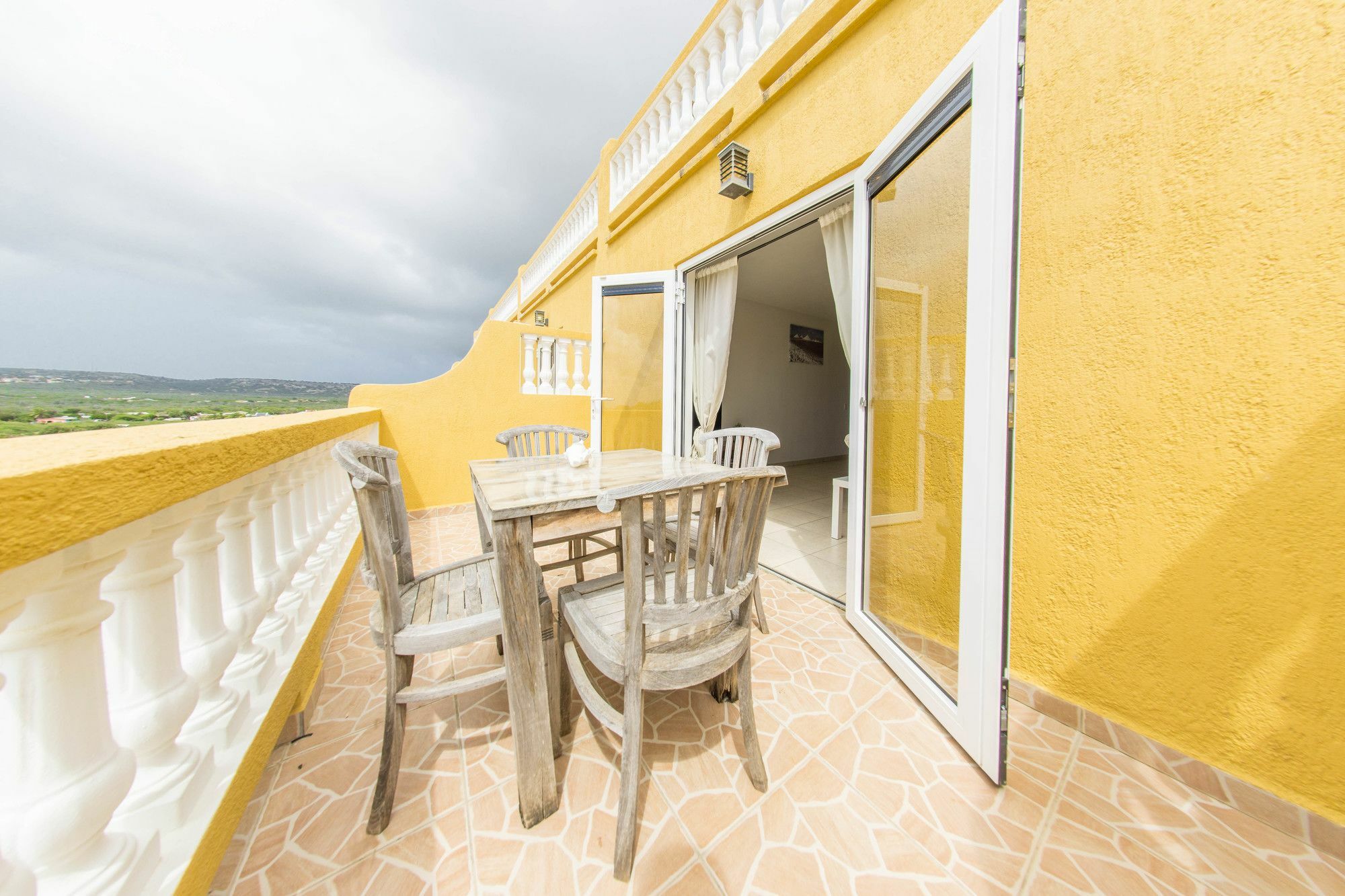 Hillside Resort Bonaire Kralendijk  Exterior foto