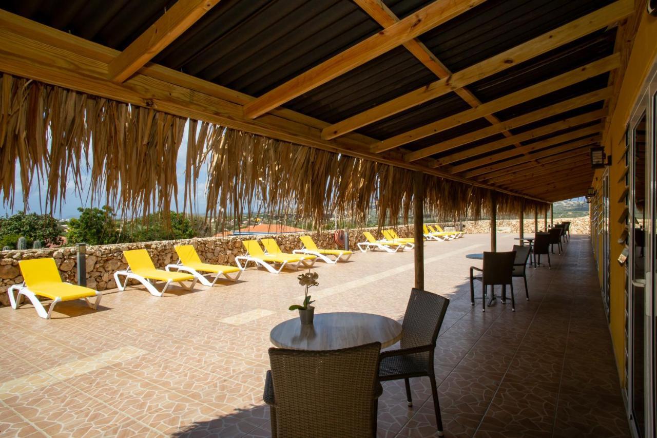 Hillside Resort Bonaire Kralendijk  Exterior foto