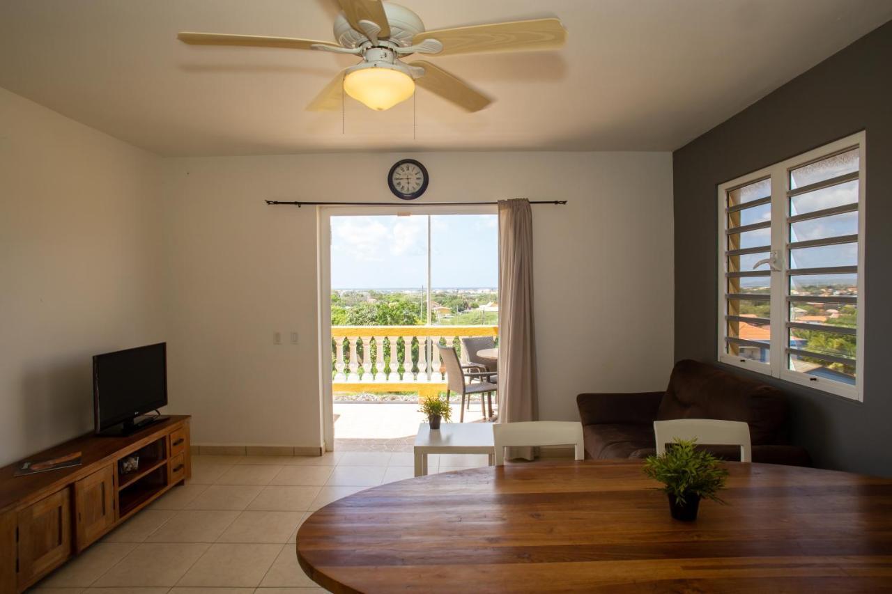 Hillside Resort Bonaire Kralendijk  Exterior foto